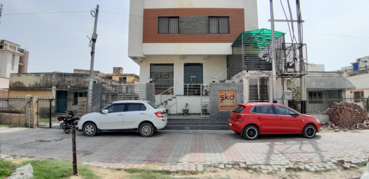 Hotel Sar Kamla Dham Skd Vrindavan Fully Vaccinated Staff Vrindāvan Exterior photo