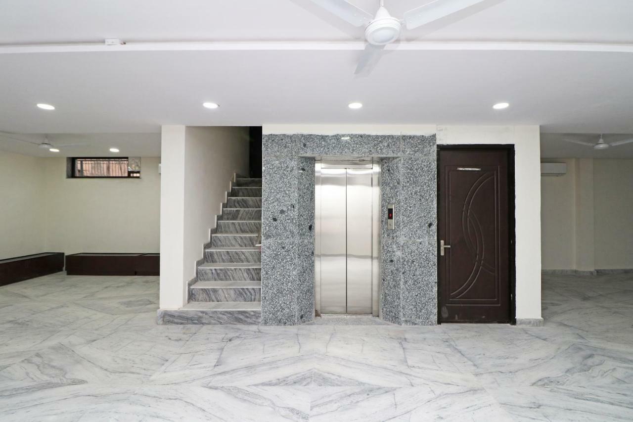 Hotel Sar Kamla Dham Skd Vrindavan Fully Vaccinated Staff Vrindāvan Exterior photo